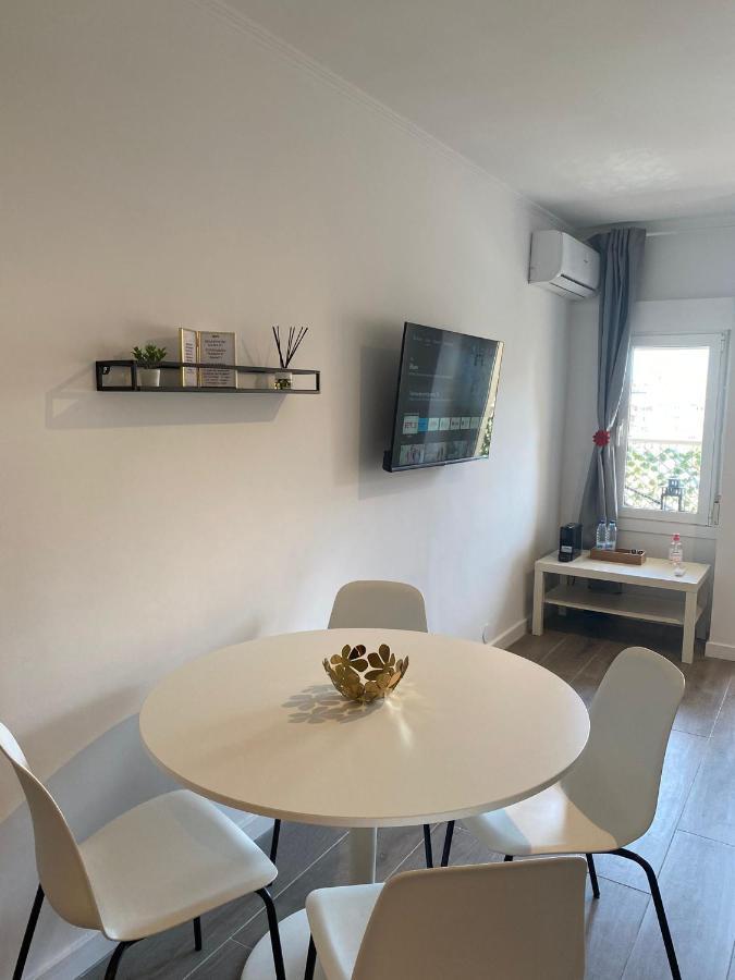 Apt Centrico Con Vistas Y Piscinas Benalmádena Exterior foto