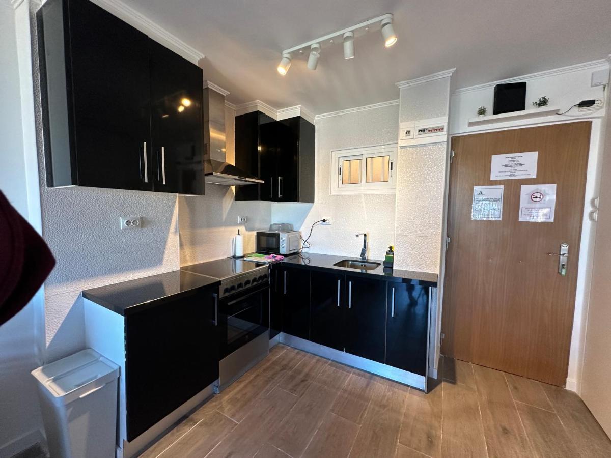 Apt Centrico Con Vistas Y Piscinas Benalmádena Exterior foto