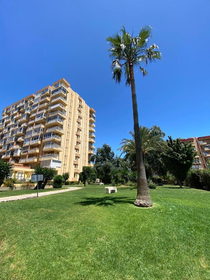 Apt Centrico Con Vistas Y Piscinas Benalmádena Exterior foto